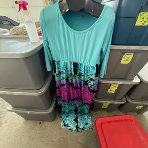 Colorful Long Sleeve Maxi Dress p28